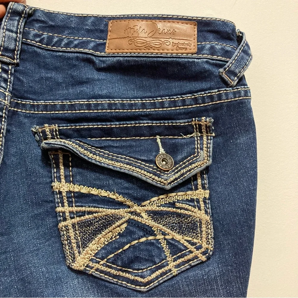 ♦️Ariya Jeans Blue Jean Bermuda Shorts Denim Jorts , size 7/8